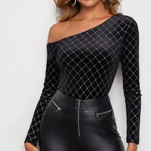 NWOT SHEIN One shoulder glitter velvet top black